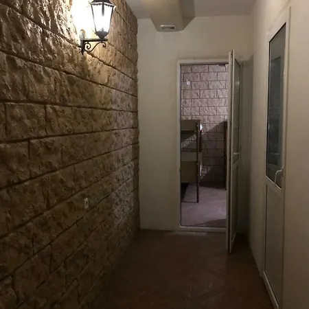 Hostel Прибой 2 *